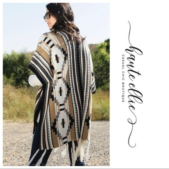 Fringe Blanket Knit Cardigan Sweater - Picture 4 of 5